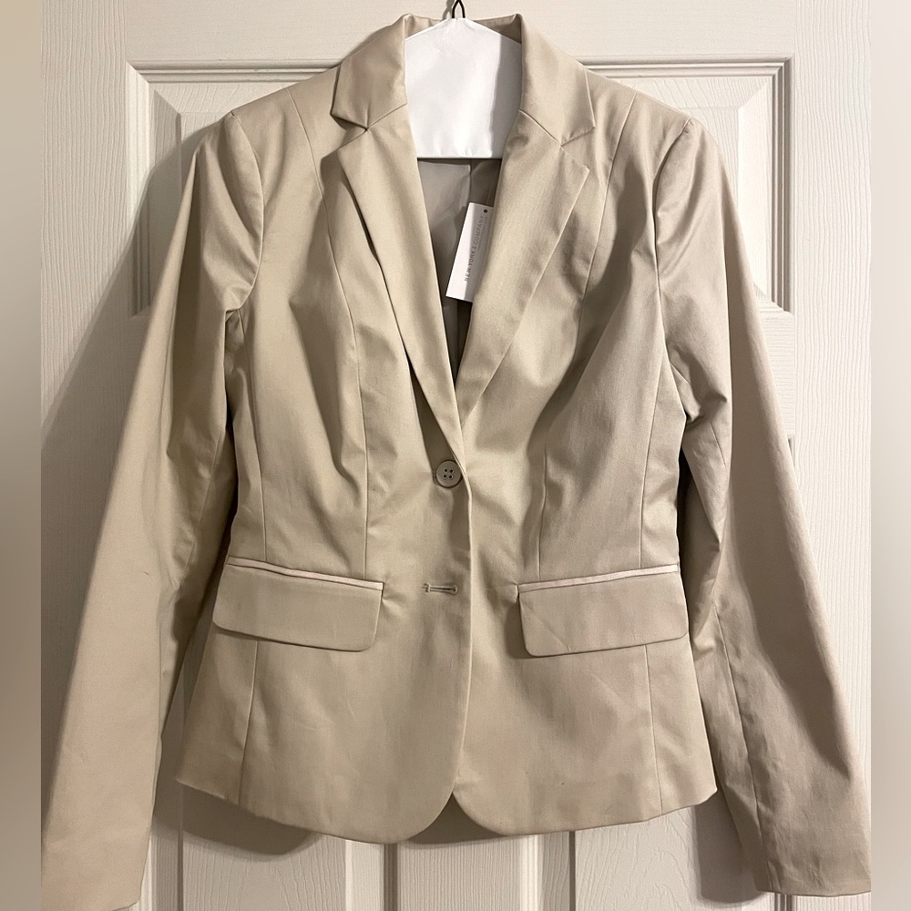 NWT New York & Co Cream Blazer
